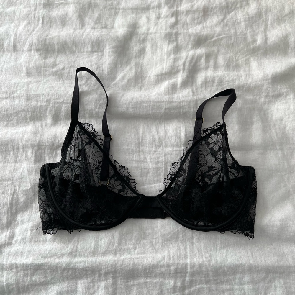 Victoria’s Secret Unlined Bra